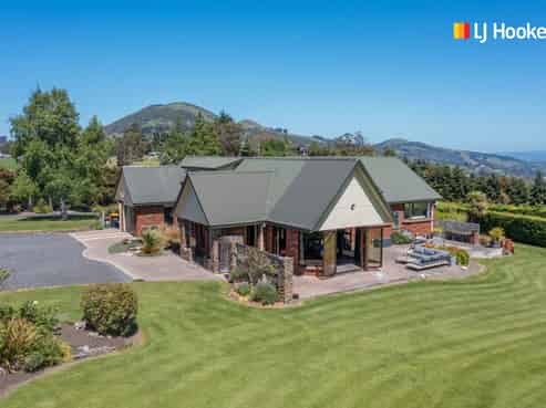 135 Chain Hills Road, Chain Hills