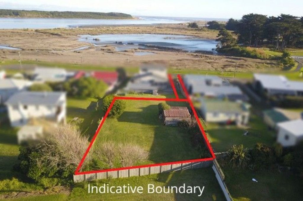 Property value 6 Carter Crescent, Foxton Beach realestate.co.nz