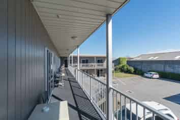 Well Located Quality Motel - 18 Suites