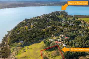 13 Cochrane Street, RAWENE