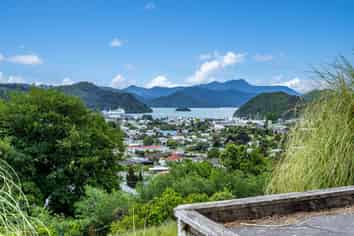 10 Kakapo Rise, Picton