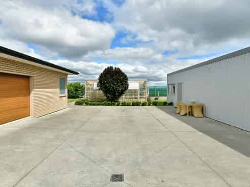 125 Tuparekura Road, South Head