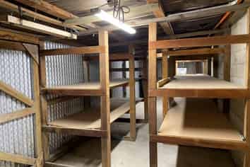 Industrial unit close to Port Chalmers