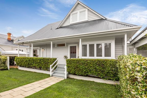 Property value - 36A Summer Street, Stanley Point - realestate.co.nz