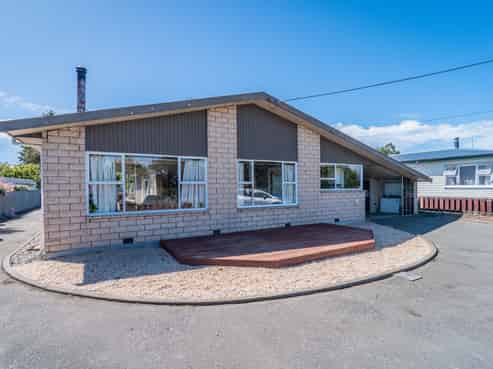 46 Acacia Drive, Levels