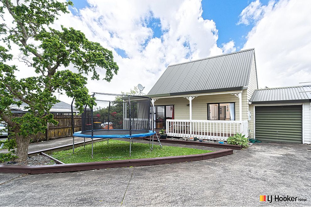 1/24 Leven Lane, Totara Heights, Manukau City For Sale realestate.co.nz