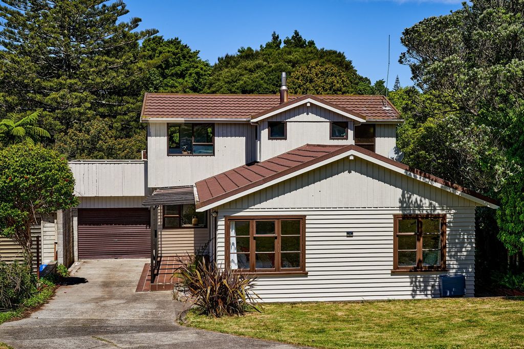 Property value 79 Rawhiti Road, Pukerua Bay realestate.co.nz