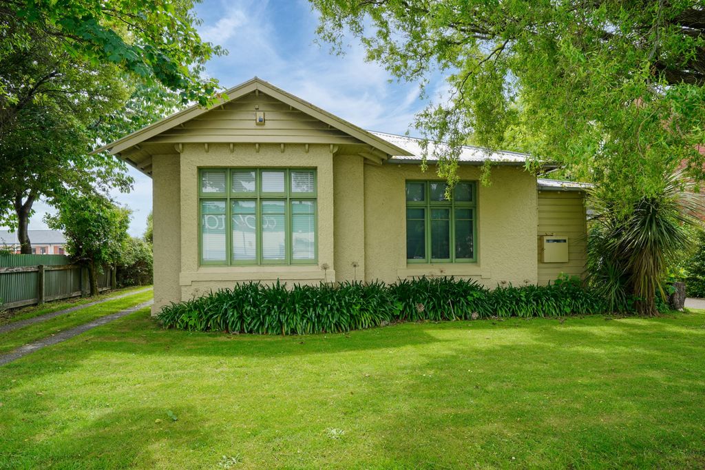 Property value 184 Esk Street, Invercargill realestate.co.nz