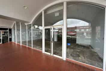 High Profile - Royal Oak Retail