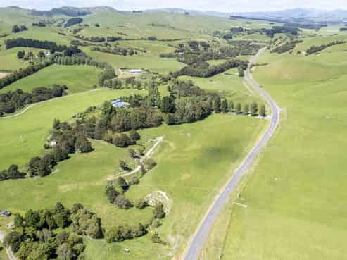 752g Ponatahi Road, Martinborough