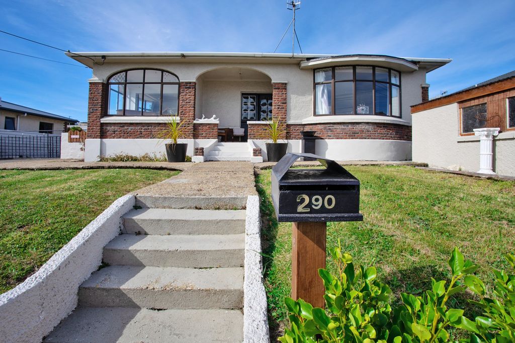 Property value 290 Gore Street, Bluff realestate.co.nz