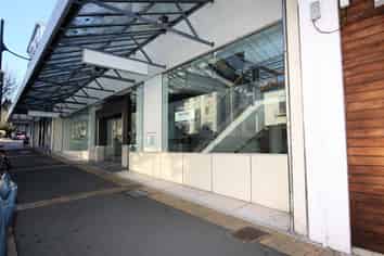 Owner-occupier needed