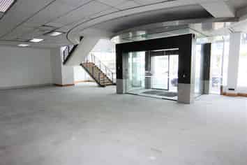 Owner-occupier needed