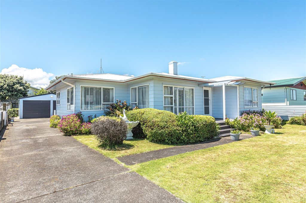 Property value 92 Karaka Street, Castlecliff realestate.co.nz