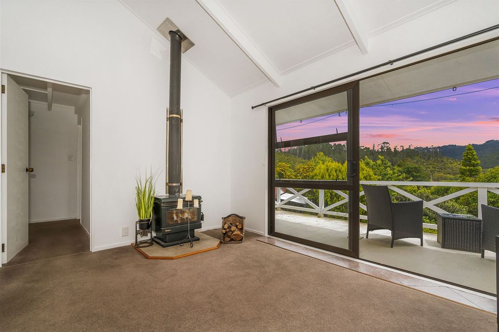 Property value 10 Gallagher Drive, Tairua realestate.co.nz