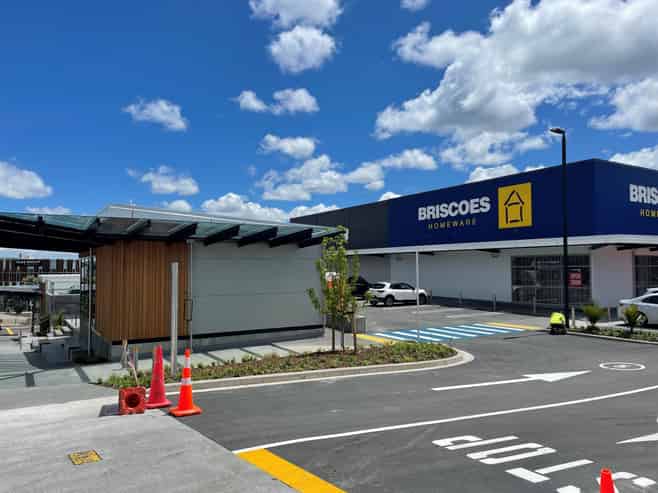 New Silverdale retail