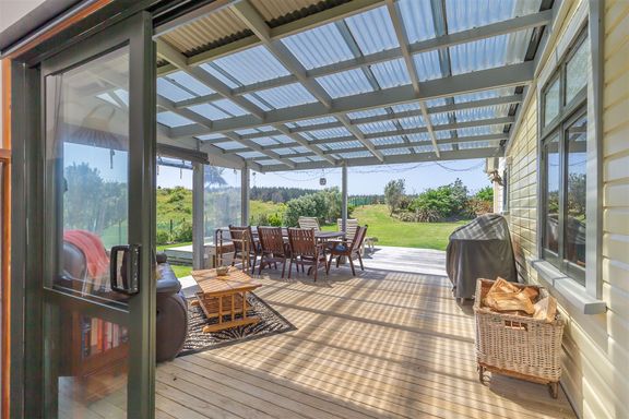 Property value - 85 Waitarere Rise Avenue, Waitarere Beach - realestate ...