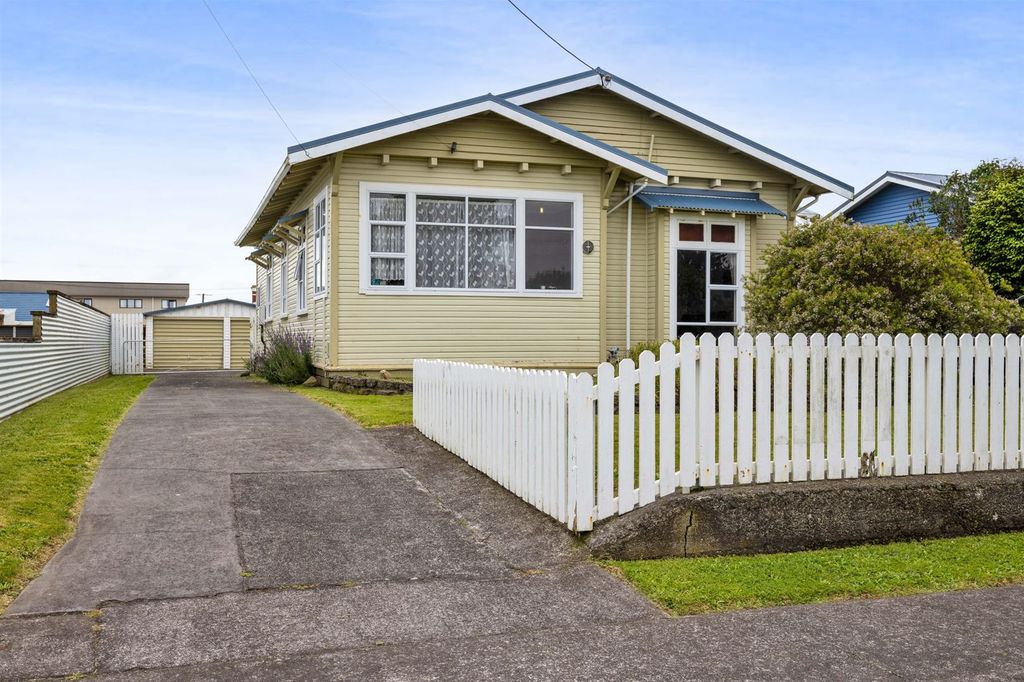 Property value 115 Victoria Street, Hawera realestate.co.nz