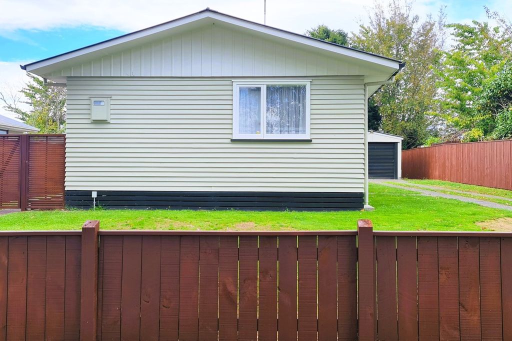 Property value 98 Te Rangitautahanga Road, Turangi realestate.co.nz