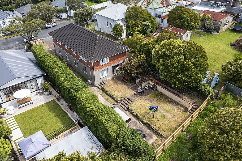 Property value 43 Sackville Street, Grey Lynn realestate.co.nz