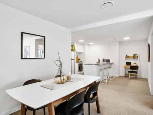 1A/27 Morning Star Place, Mount Albert