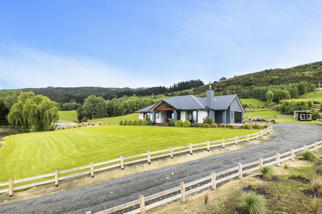 Property value 34 Tara Hills Drive, North Taieri realestate.co.nz