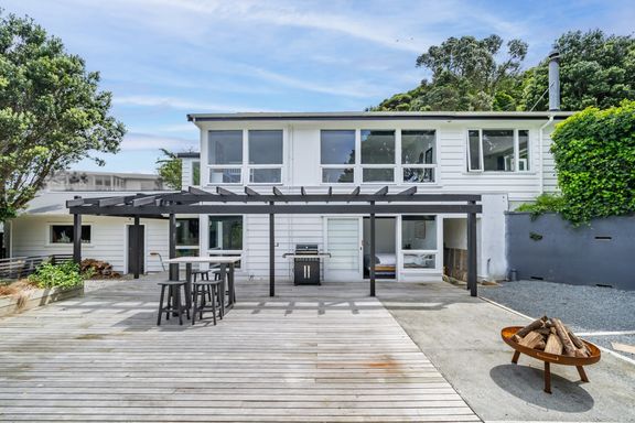 Property value - 20 Raroa Place, Pukerua Bay - realestate.co.nz