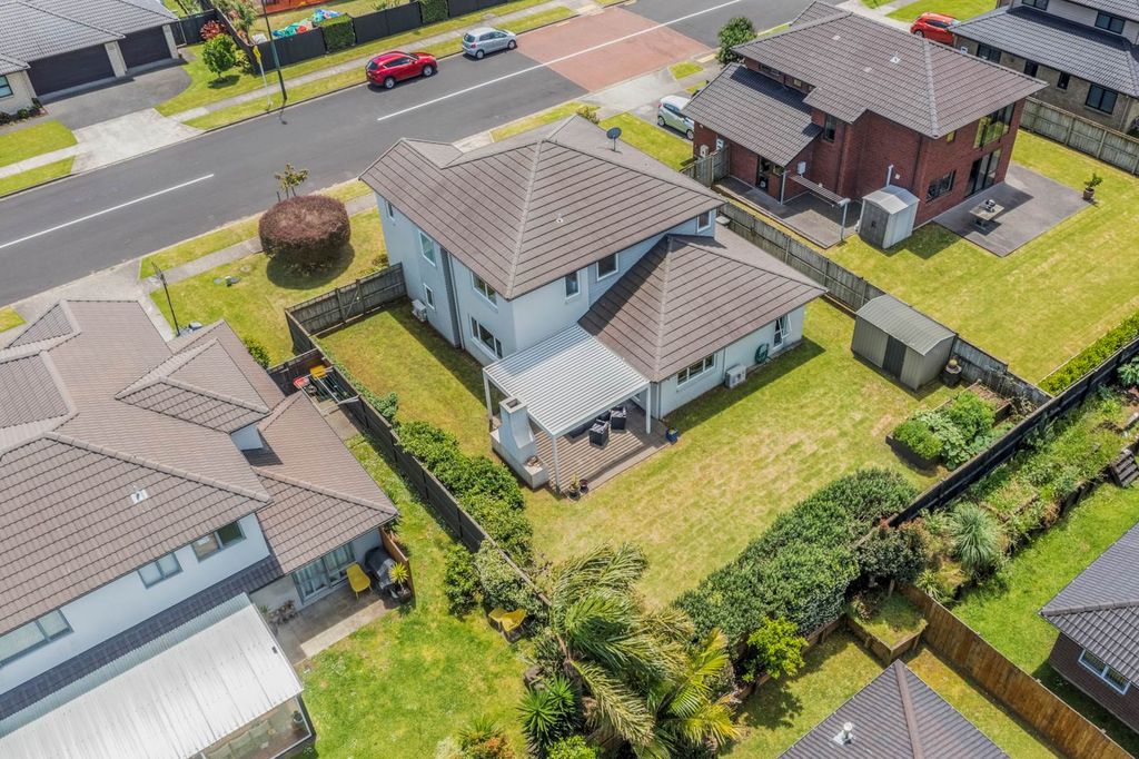 Property value 44 Hadley Wood Drive, Wattle Downs realestate.co.nz