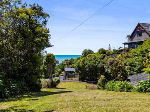 20 Onaero Beach Road, Onaero