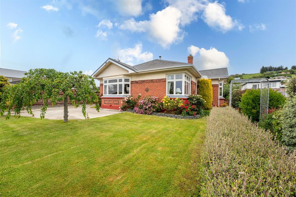 Property value 248 Thames Street, Oamaru realestate.co.nz