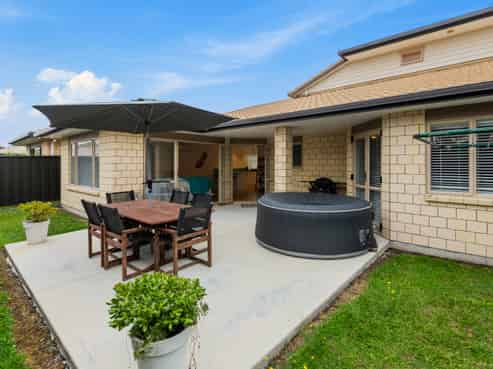 33/64 Kawaha Point Road, Kawaha Point