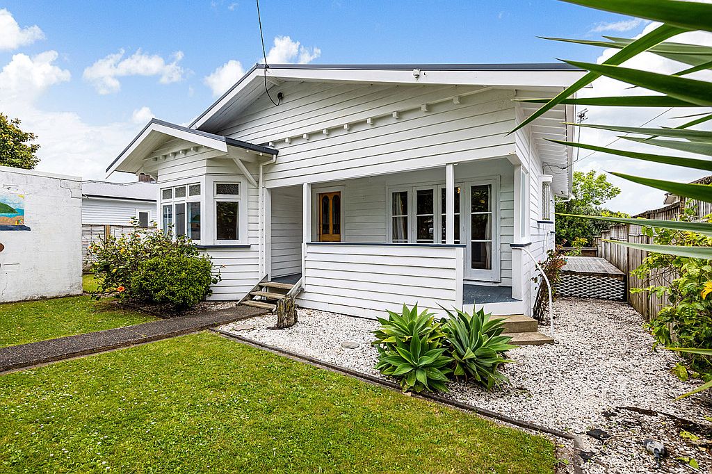 Property value 41 Kings Road, Mount Roskill realestate.co.nz