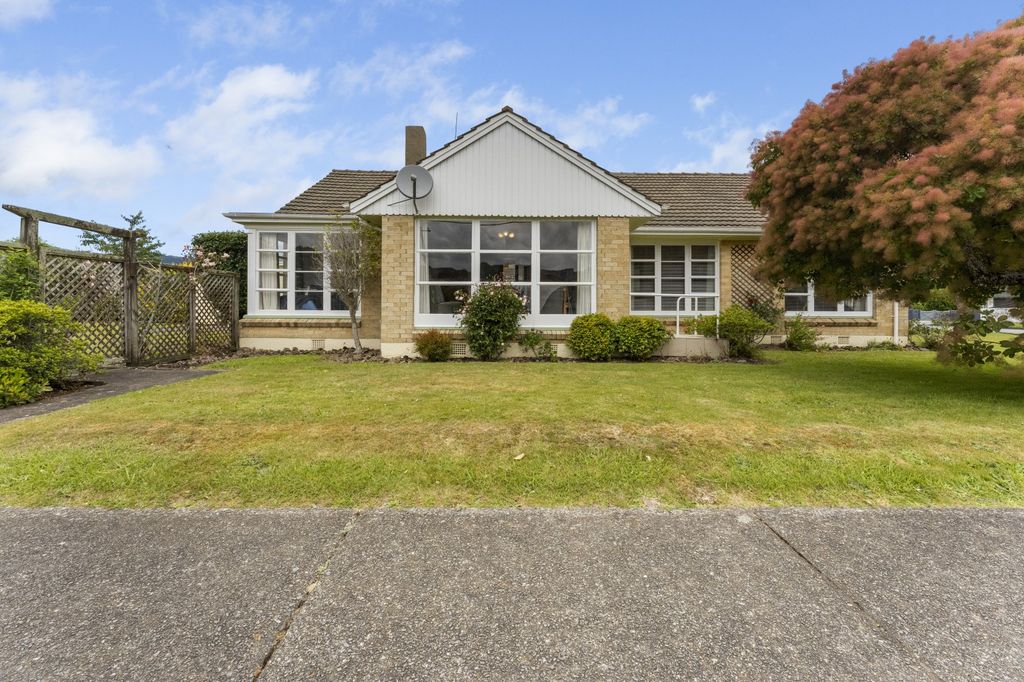 Sold 39 Fraser Crescent, Elderslea realestate.co.nz