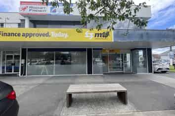 Versatile retail in prime New Lynn