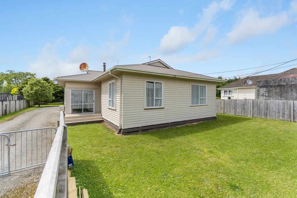 Property value 19 Arthur Street, Pahiatua realestate.co.nz