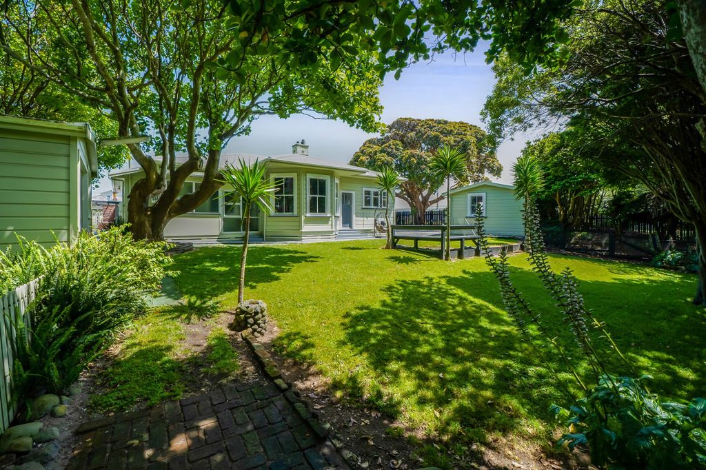 Property value 54 King Street, Opunake realestate.co.nz