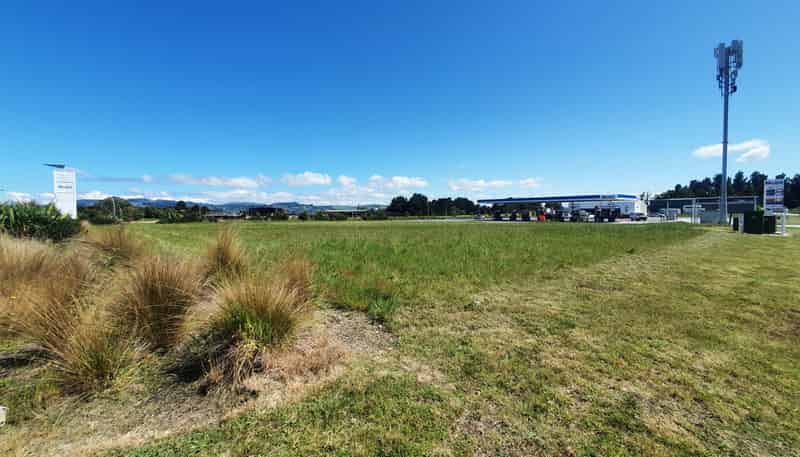 1 Johnbrook Crescent, Wharewaka
