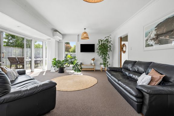 Property value - 8 Gordon Place, Leamington - realestate.co.nz