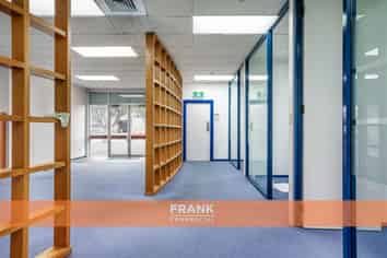 Standalone office in PAPAKURA