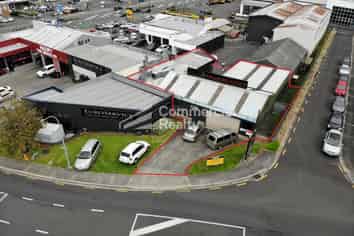Automotive Warehouse & Yard