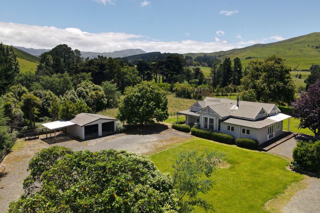 Property value 11 Waihi Falls Road, Dannevirke realestate.co.nz
