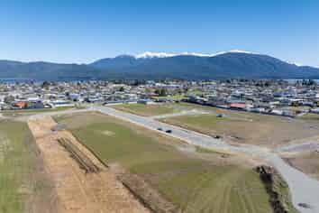 91 75 Govan Drive, Te Anau