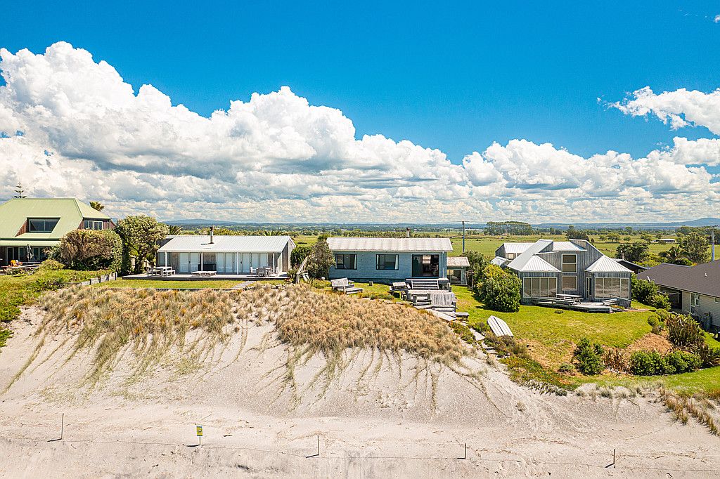 Sold 201 Pukehina Parade, Pukehina realestate.co.nz