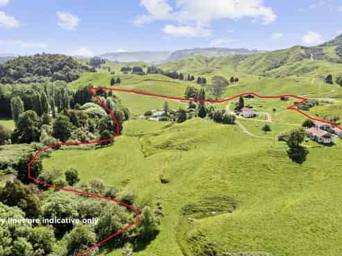 2806 Te Anga Road, Marokopa