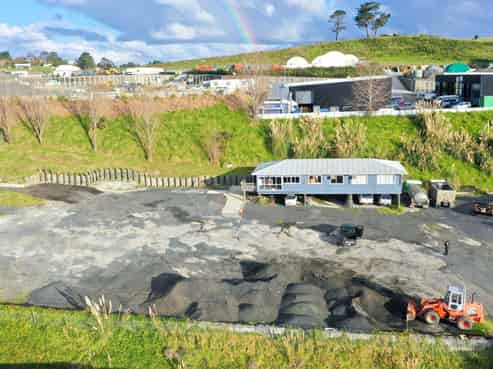 Yard & Office Silverdale - 3,000m2 + Available