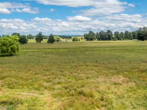 Lot 14, Sedgwick Street and Lots 3,5,6 Owen Street, Tikokino