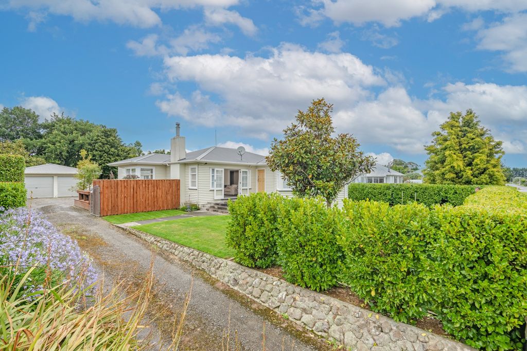 Property value 38 Tay Street, Woodville realestate.co.nz