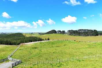  Babylon Coast Road, Dargaville