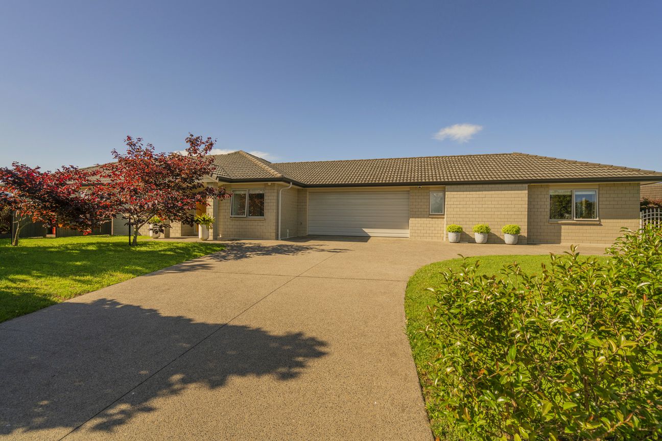 SUNNY 'WATERWAYS ISLAND' QUALITY PLUS ADDED FLAT! - Vista 5