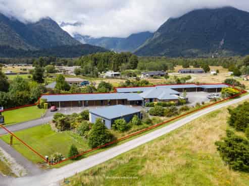 93 Cook Flat Road, Fox Glacier